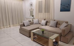 Filocsenia Luxury Apartment At Tsoutsouras